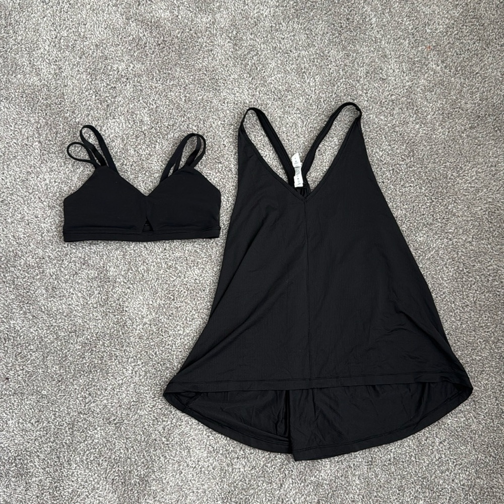 Lululemon Women’s Black Two Piece Bra and Tank Top - Size 4